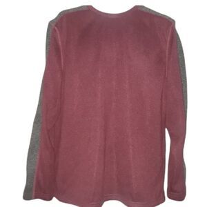 NWT Van Heusen maroon flex fleece pullover